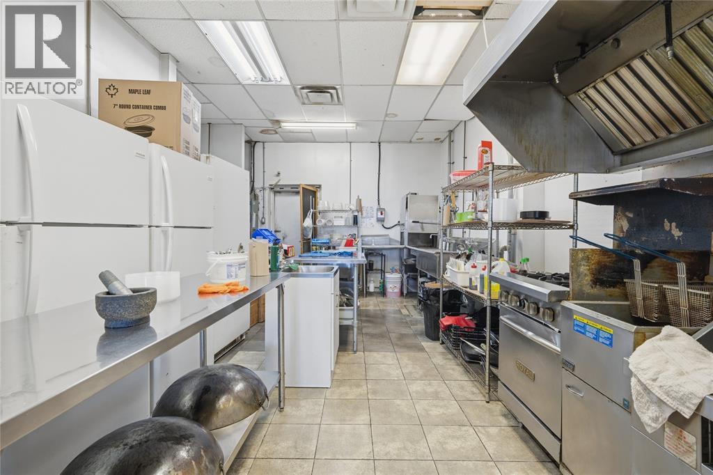 580 Murphy Road Unit# 3, Sarnia, Ontario  N7S 5V4 - Photo 9 - 26003081