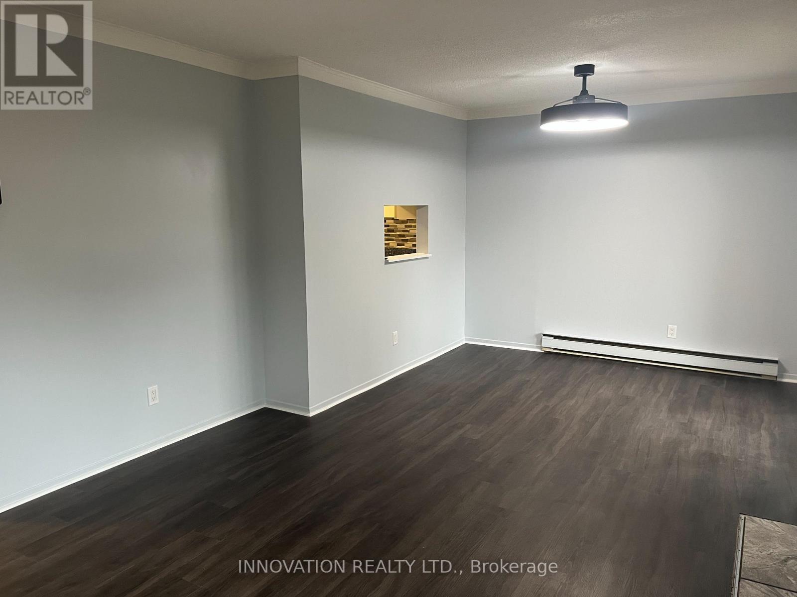 120 - 2 Fenerty Crescent, Ottawa, Ontario  K2L 3A7 - Photo 10 - X12958084