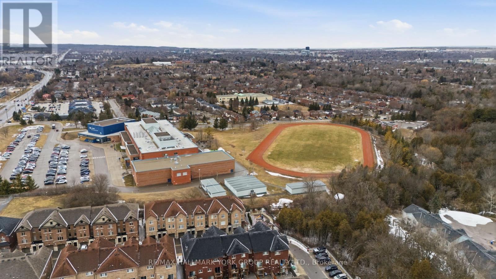 104 Gordon Circle, Newmarket, Ontario  L3Y 0C9 - Photo 41 - N12958080