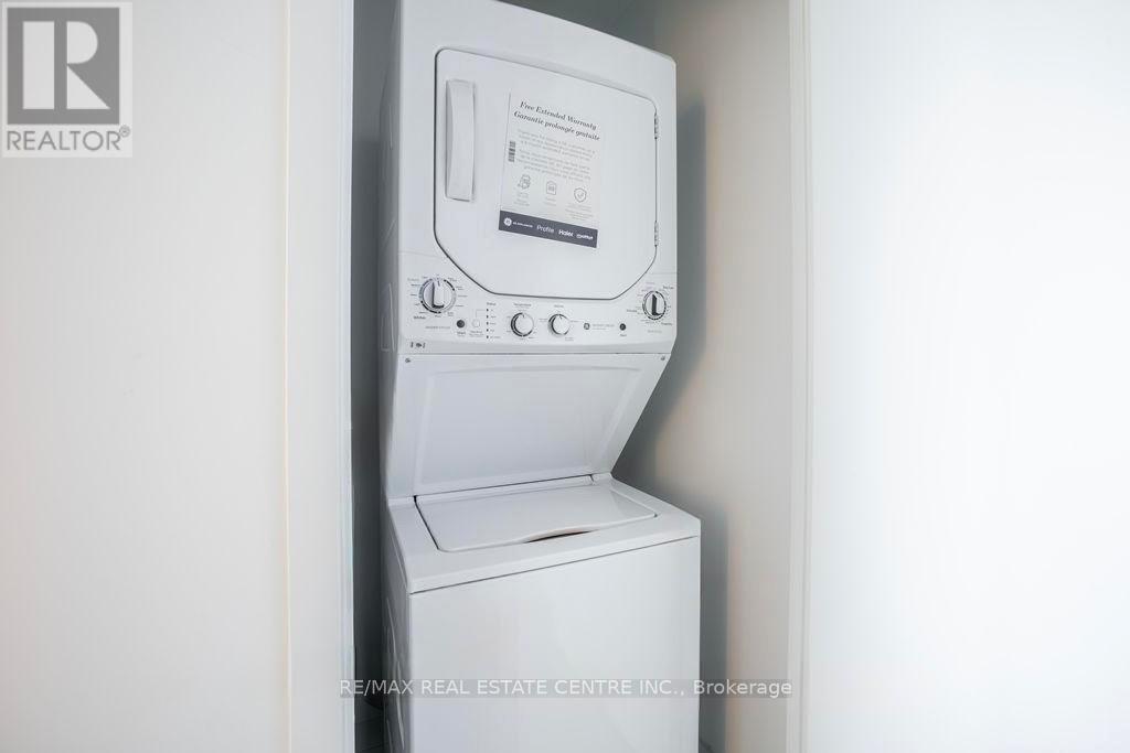 212 - 285 Dufferin Street, Toronto, Ontario  M6K 0J2 - Photo 14 - W12958082