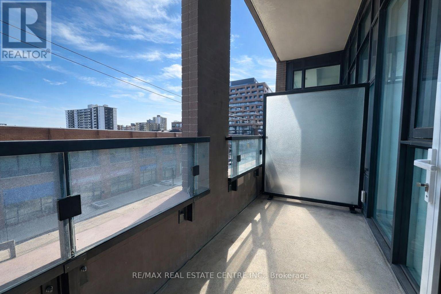 212 - 285 Dufferin Street, Toronto, Ontario  M6K 0J2 - Photo 15 - W12958082