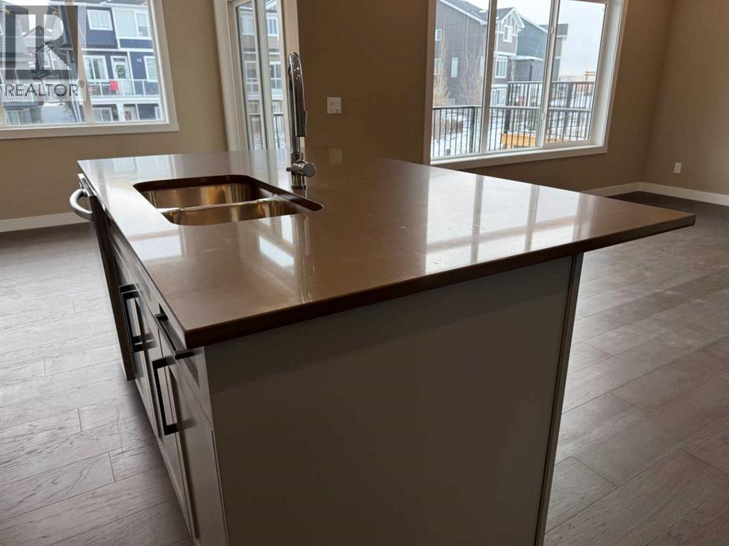 115 Sundown Crescent, Cochrane, Alberta  T4C 1Y3 - Photo 11 - A2297377