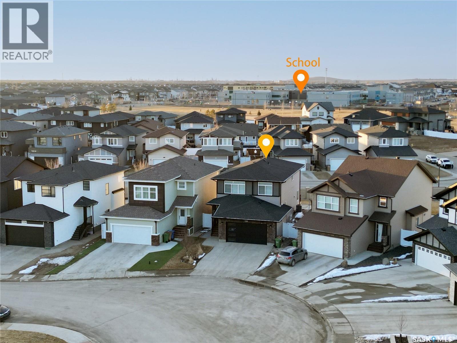 5144 Green Crescent E, Regina, Saskatchewan  S4V 3S9 - Photo 2 - SK032041