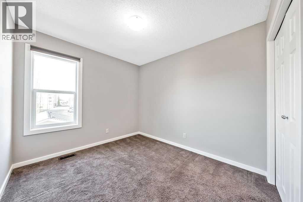 37 Marquis Common SE, Calgary, Alberta  T3M 1N8 - Photo 22 - A2295572