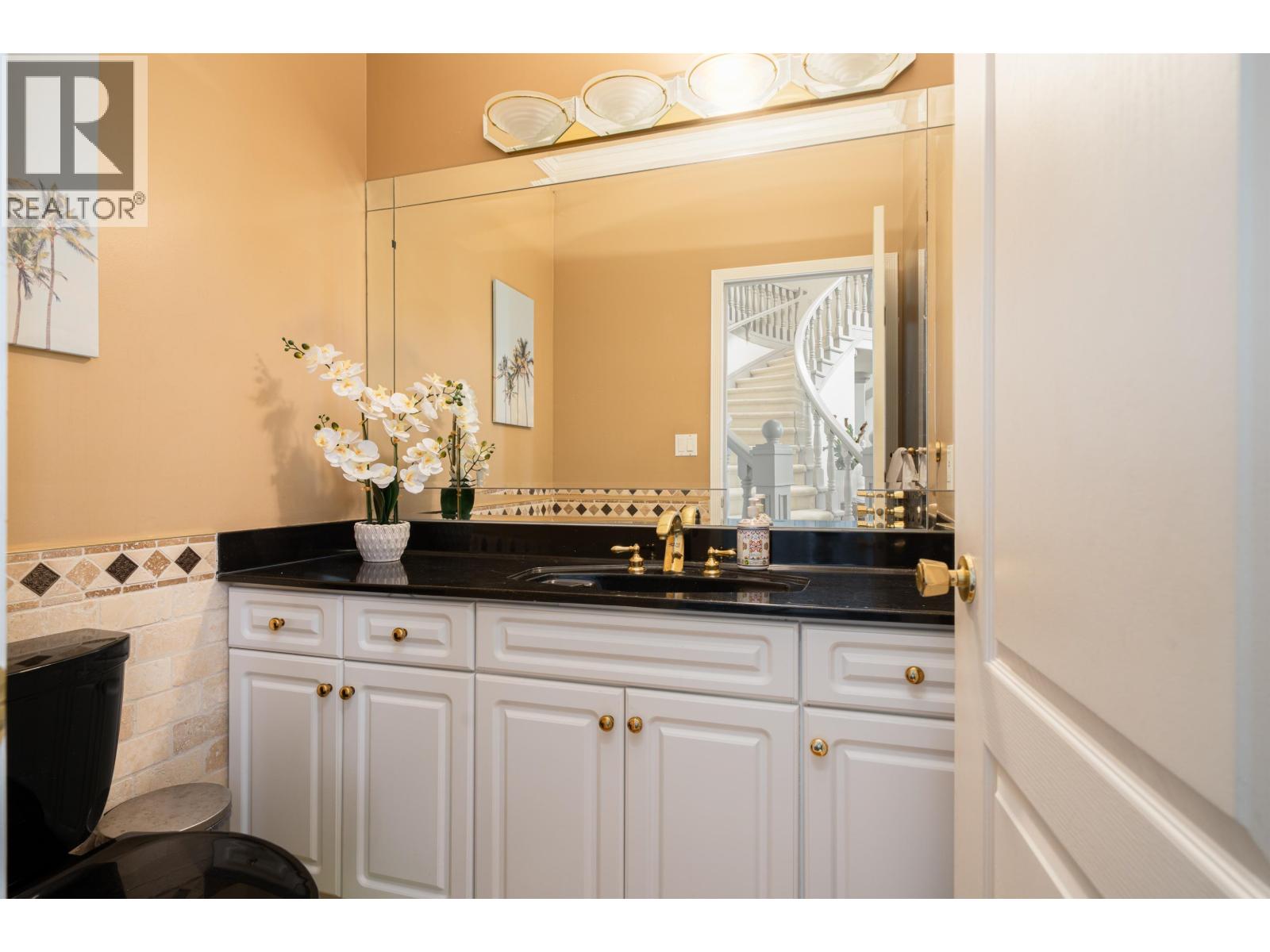 10684 Aintree Place, Richmond, British Columbia  V7A 3G9 - Photo 21 - R3106683