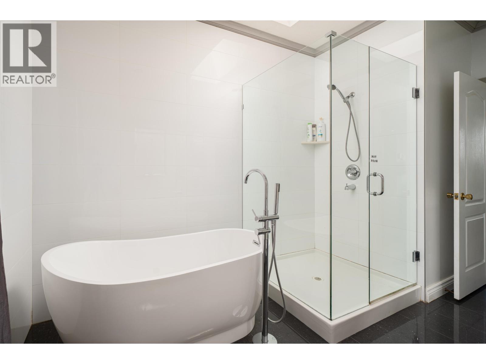 10684 Aintree Place, Richmond, British Columbia  V7A 3G9 - Photo 26 - R3106683