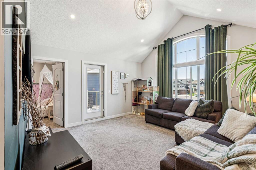 325 Kinniburgh Cove, Chestermere, Alberta  T1X 0Y7 - Photo 24 - A2281235