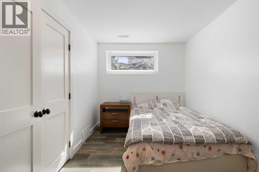 4 Varview Place Nw, Calgary, Alberta  T3A 0G5 - Photo 29 - A2296968