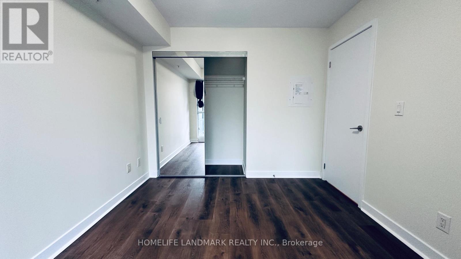 605 - 295 Adelaide Street W, Toronto, Ontario  M5V 0L4 - Photo 16 - C12958090