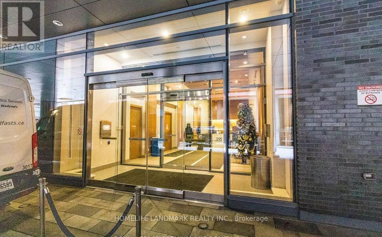 605 - 295 Adelaide Street W, Toronto, Ontario  M5V 0L4 - Photo 30 - C12958090