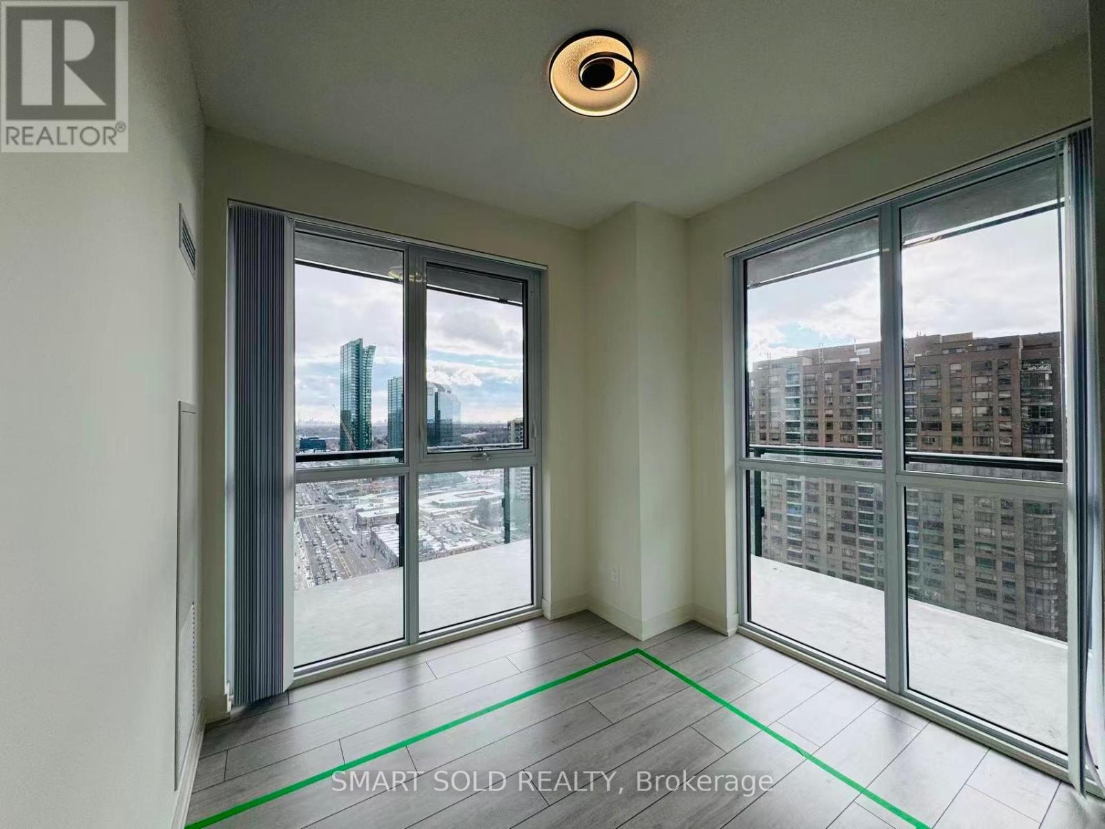 4955 Yonge Street, Toronto, Ontario  M2N 0L8 - Photo 5 - C12958094