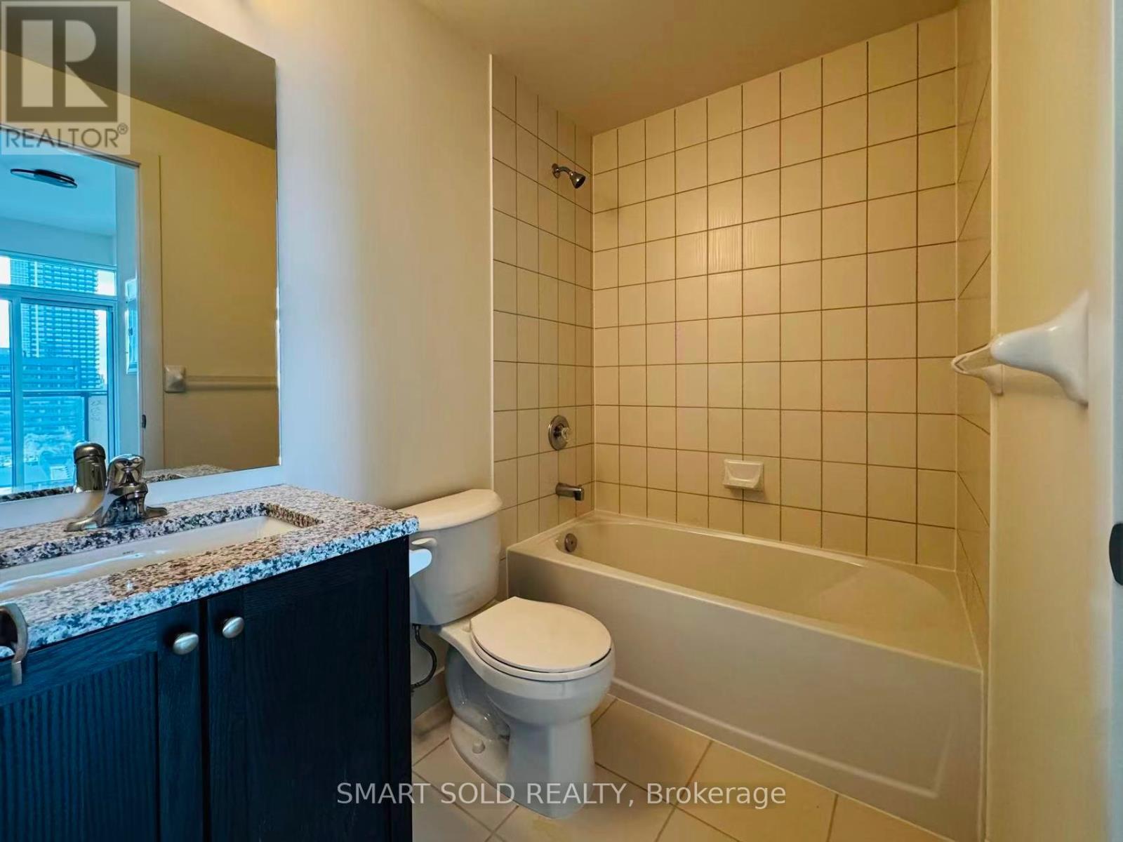 4955 Yonge Street, Toronto, Ontario  M2N 0L8 - Photo 8 - C12958094