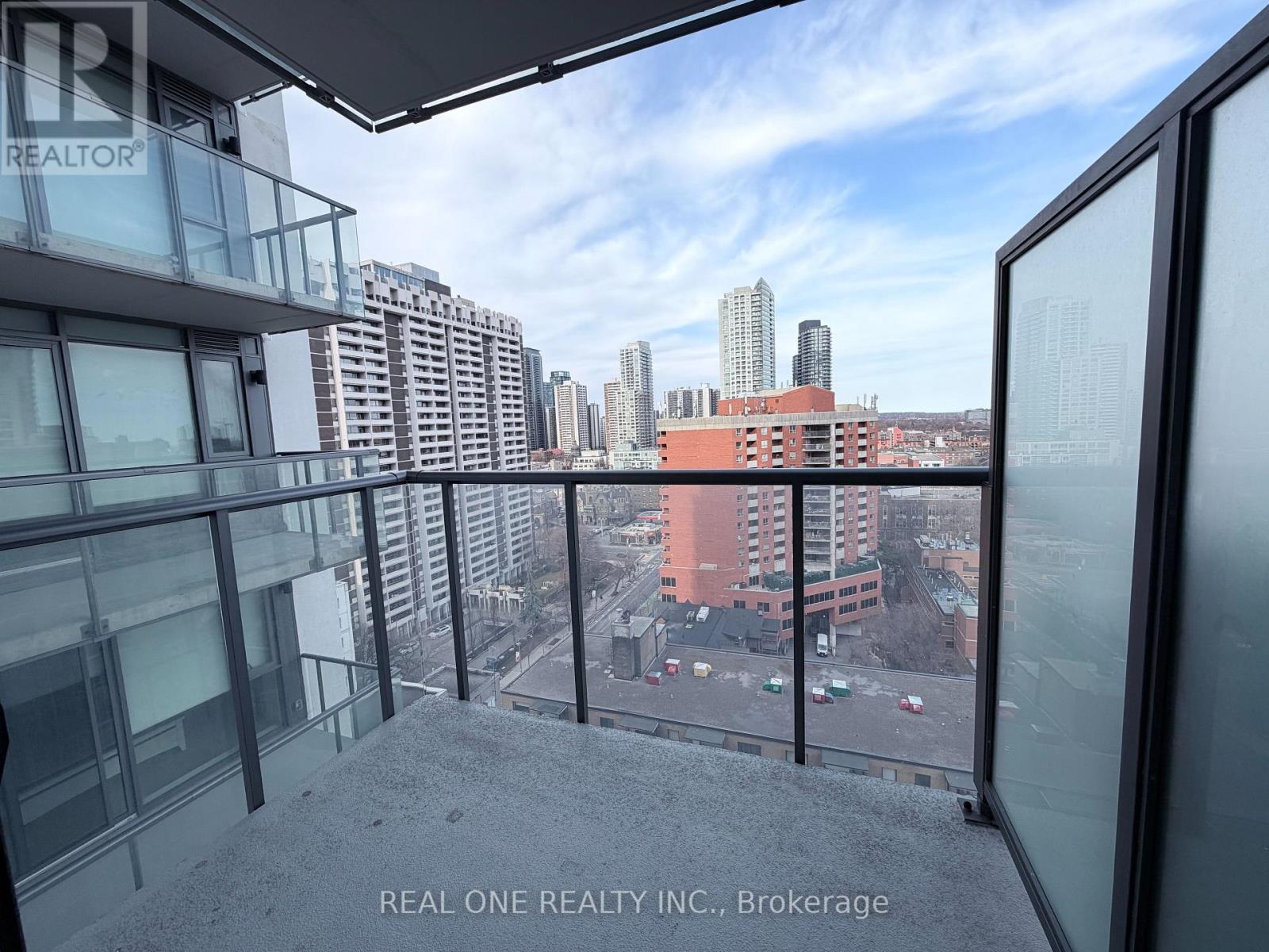 1501 - 81 Wellesley Street E, Toronto, Ontario  M4Y 0C5 - Photo 9 - C12958106