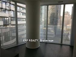 1702 - 88 Harbour Street, Toronto, Ontario  M5J 1B7 - Photo 4 - C12958122