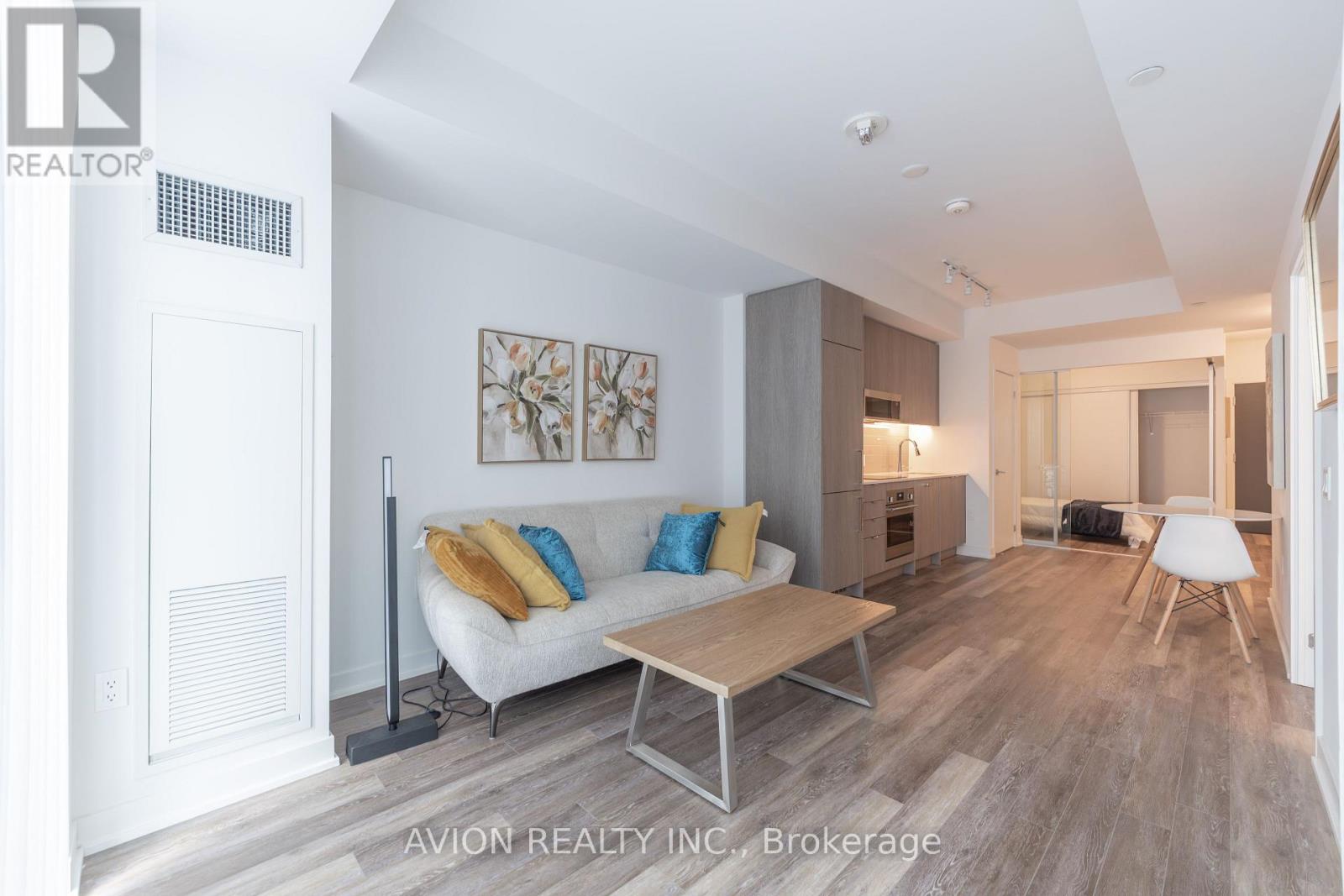 320 - 250 Lawrence Avenue W, Toronto, Ontario  M5M 1B1 - Photo 17 - C12958128