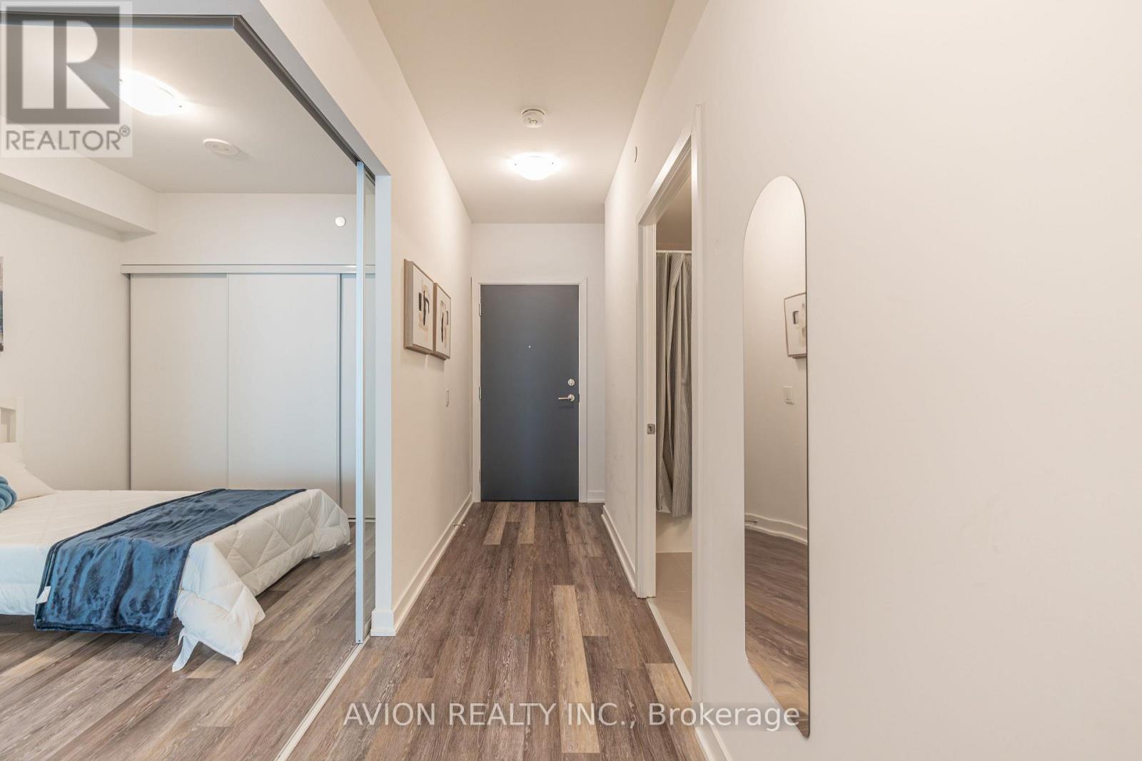 320 - 250 Lawrence Avenue W, Toronto, Ontario  M5M 1B1 - Photo 4 - C12958128