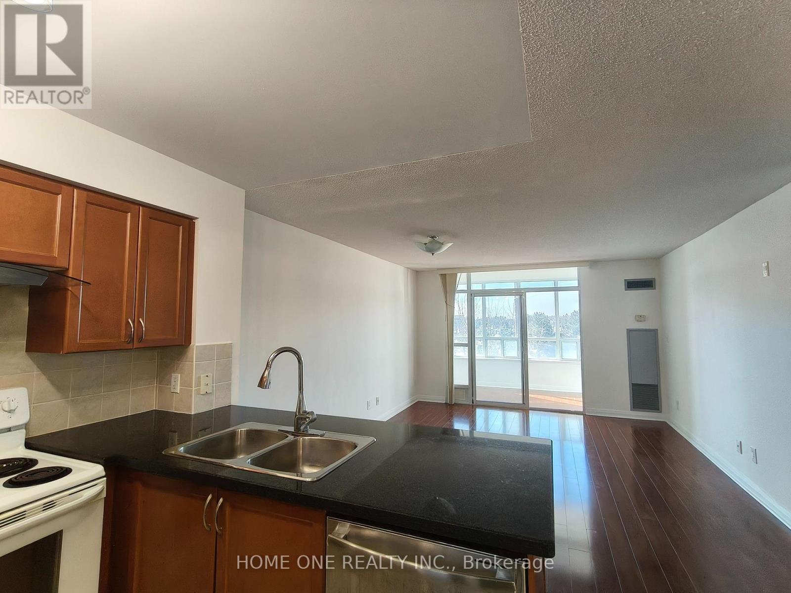 315 - 7363 Kennedy Road, Markham, Ontario  L3R 1G8 - Photo 3 - N12958100