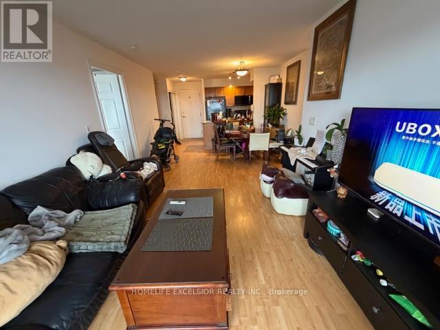 825 - 33 Cox Boulevard, Markham, Ontario  L3R 8A6 - Photo 9 - N12958108