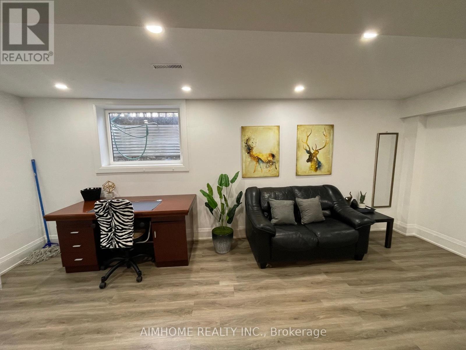 Basement - 166 Fincham Avenue, Markham, Ontario  L3P 4B3 - Photo 2 - N12958112