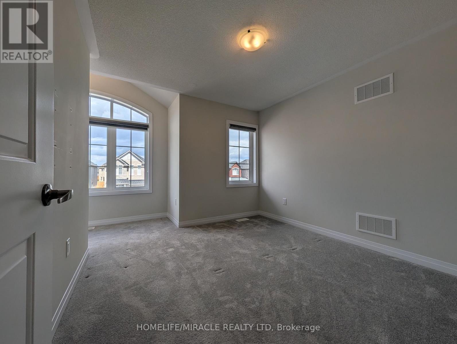 1285 Broderick Street, Innisfil, Ontario  L9S 0P6 - Photo 15 - N12958120