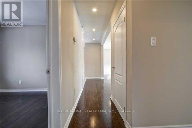 Main - 21 Cartier Crescent, Richmond Hill, Ontario  L4C 2M9 - Photo 8 - N12958136