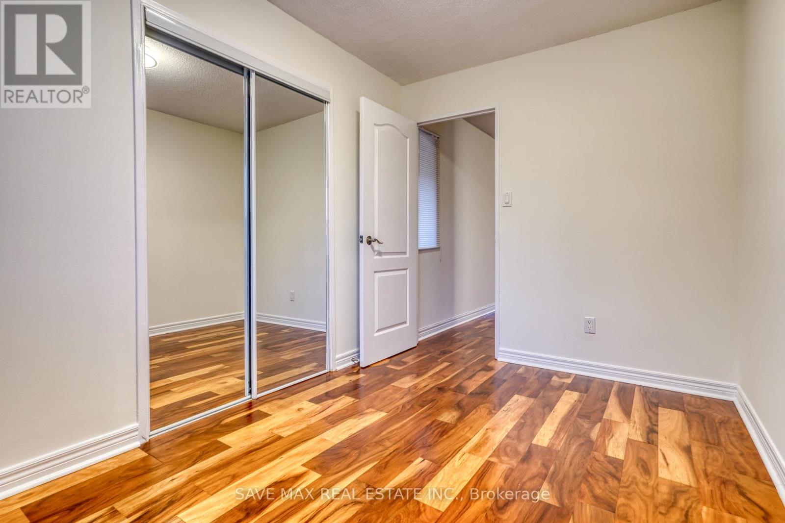 182 - 1250 Mississauga Valley Boulevard S, Mississauga, Ontario  L5A 3R6 - Photo 21 - W12958102