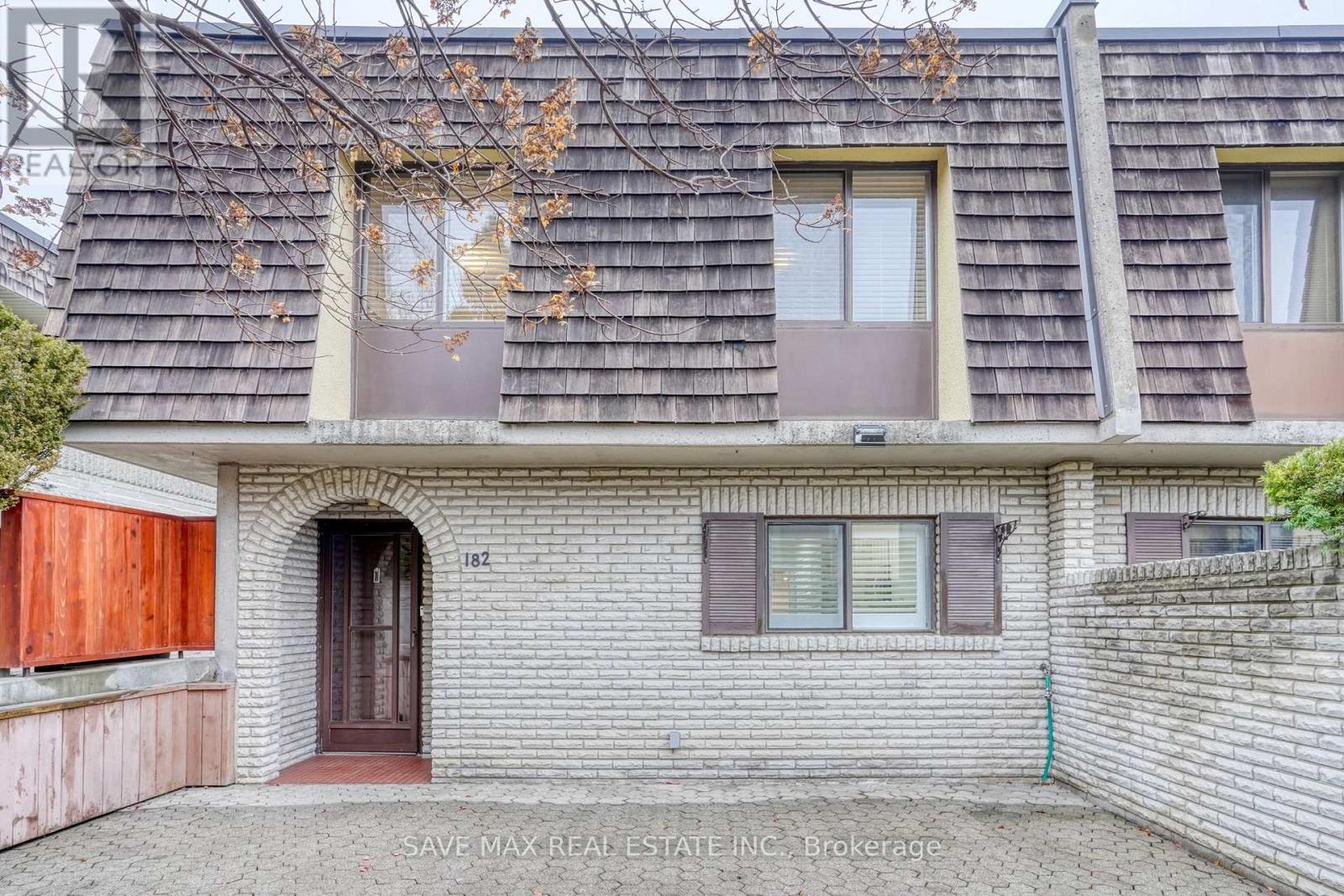 182 - 1250 Mississauga Valley Boulevard S, Mississauga, Ontario  L5A 3R6 - Photo 5 - W12958102