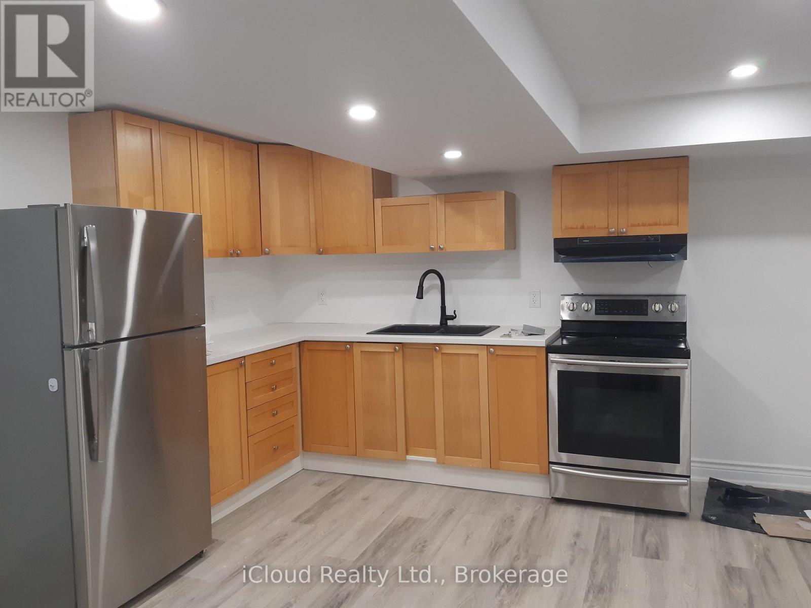 7502 Black Walnut ( Lower Level ) Trail, Mississauga, Ontario  L5N 8A9 - Photo 9 - W12958134