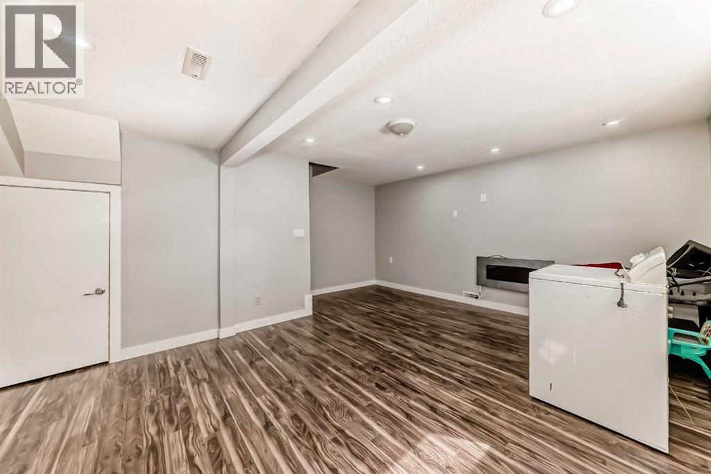 42 Taraglen Road NE, Calgary, Alberta  T3J 2N6 - Photo 36 - A2253274