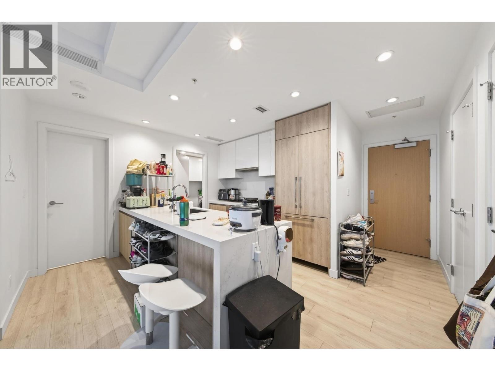 3402 6080 Mckay Avenue, Burnaby, British Columbia V5H 0J4 - Photo 4 - R3104905