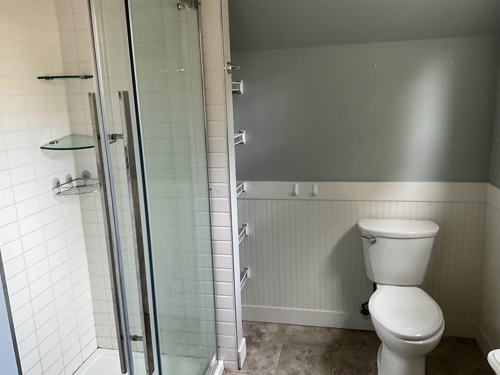 17311 Hillview Place, Surrey, British Columbia V3Z 0C3 - Photo 17 - R3104157