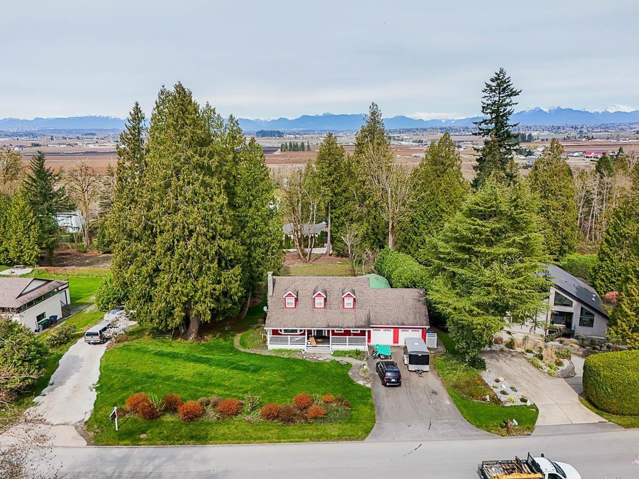 17311 HILLVIEW PLACE, Surrey, British Columbia