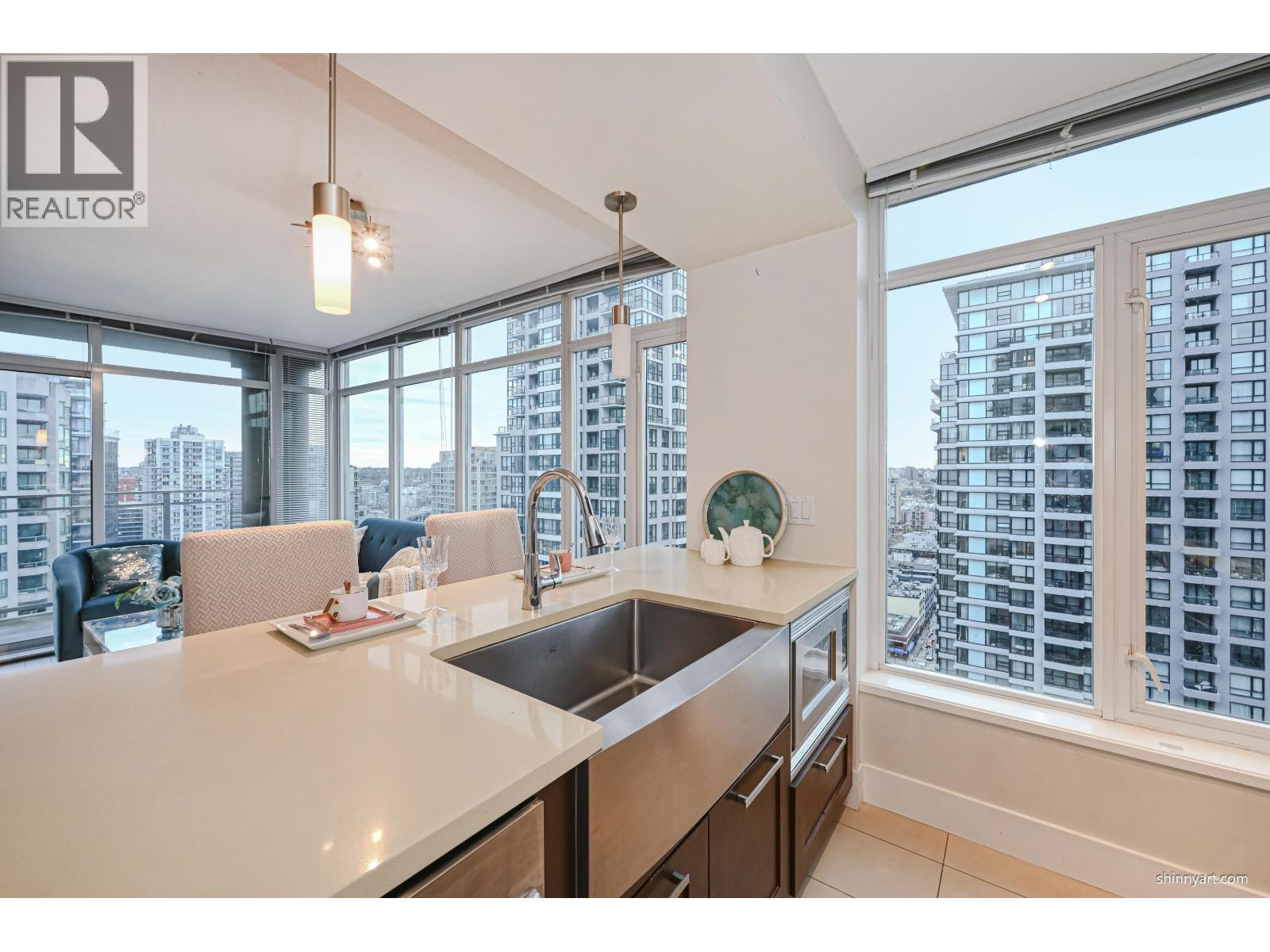 2407 888 Homer Street, Vancouver, British Columbia  V6B 0H7 - Photo 2 - R3099152