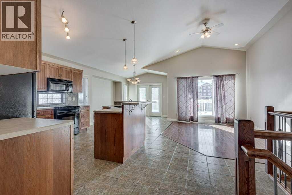 9 Assinger Avenue, Red Deer, Alberta  T4R 3L1 - Photo 8 - A2289764