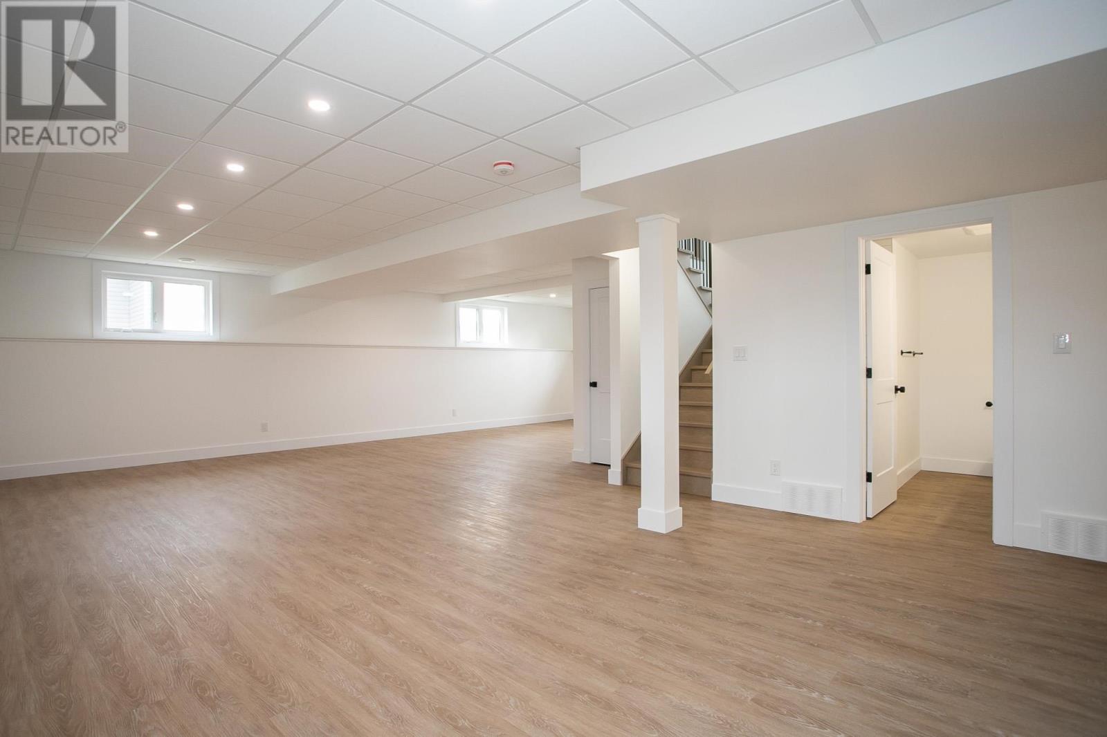 7 Noah Dr, Sault Ste. Marie, Ontario  P6C 6E6 - Photo 38 - SM260115