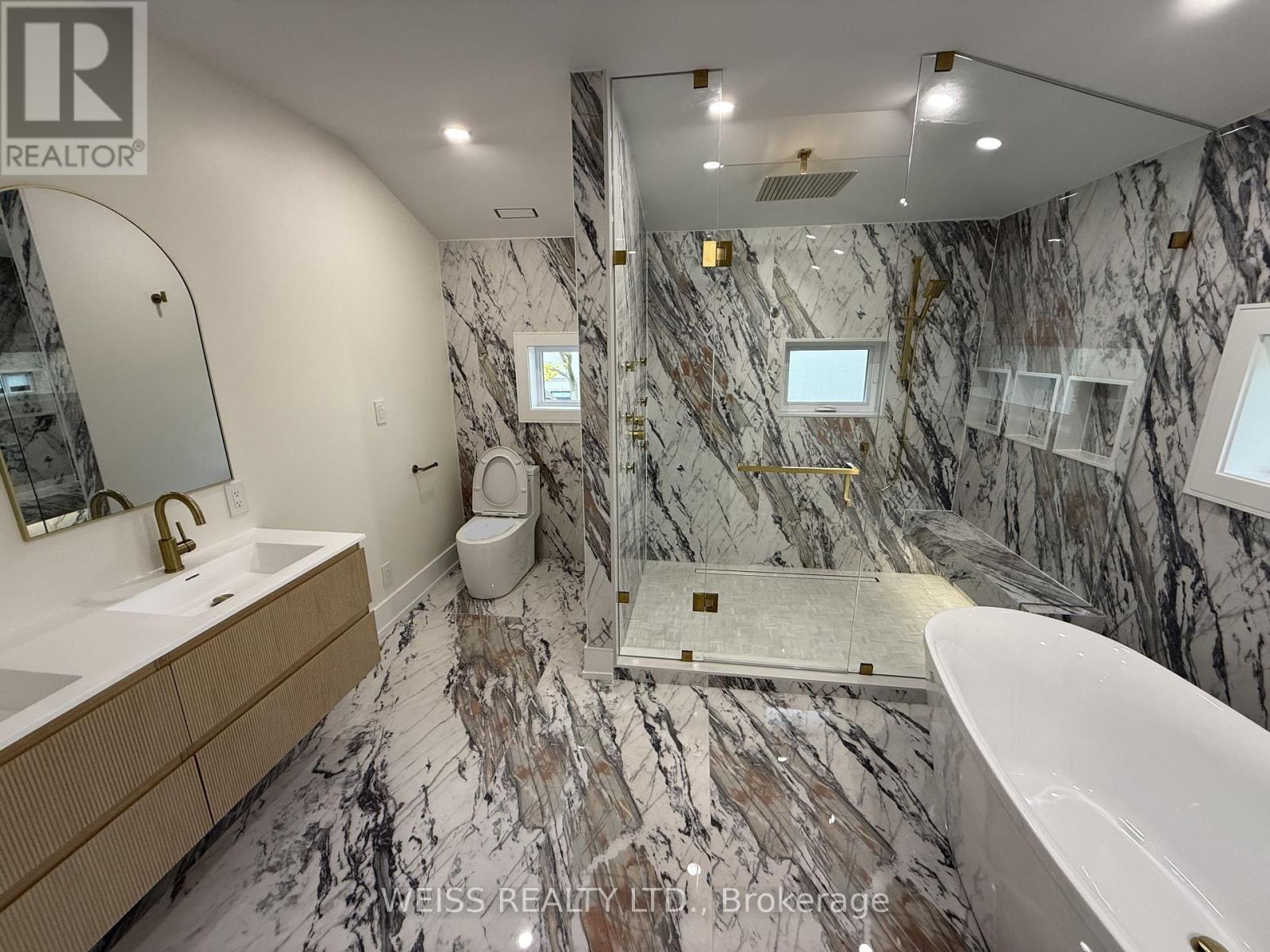 137 Bannockburn Avenue, Toronto, Ontario  M5M 2N4 - Photo 11 - C12958126