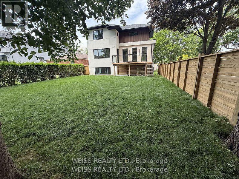 137 Bannockburn Avenue, Toronto, Ontario  M5M 2N4 - Photo 23 - C12958126