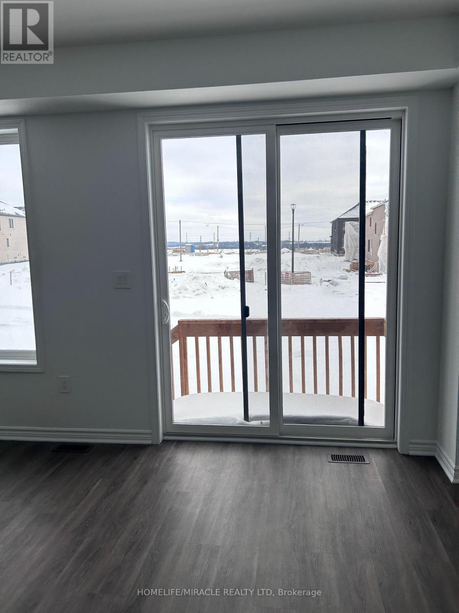 3521 Brickyard Drive, Pickering, Ontario  L1X 0T6 - Photo 6 - E12948318