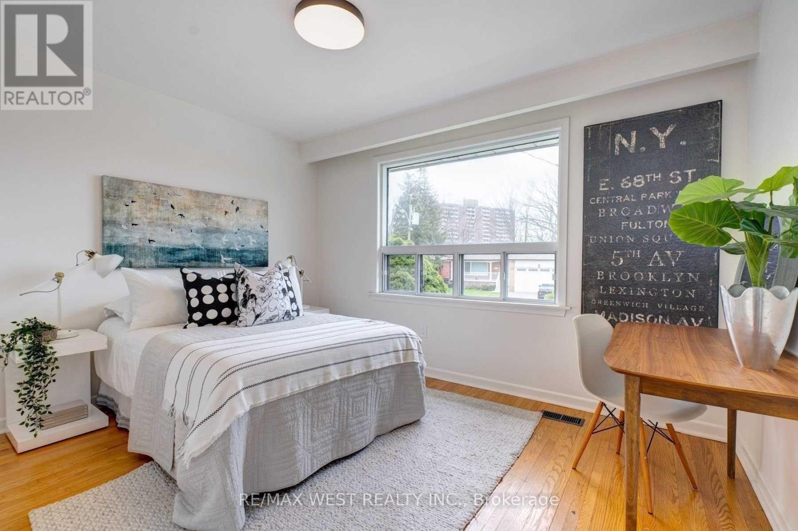 29 Fulwell Crescent, Toronto, Ontario M3J 1Y4 - Photo 15 - W12943466