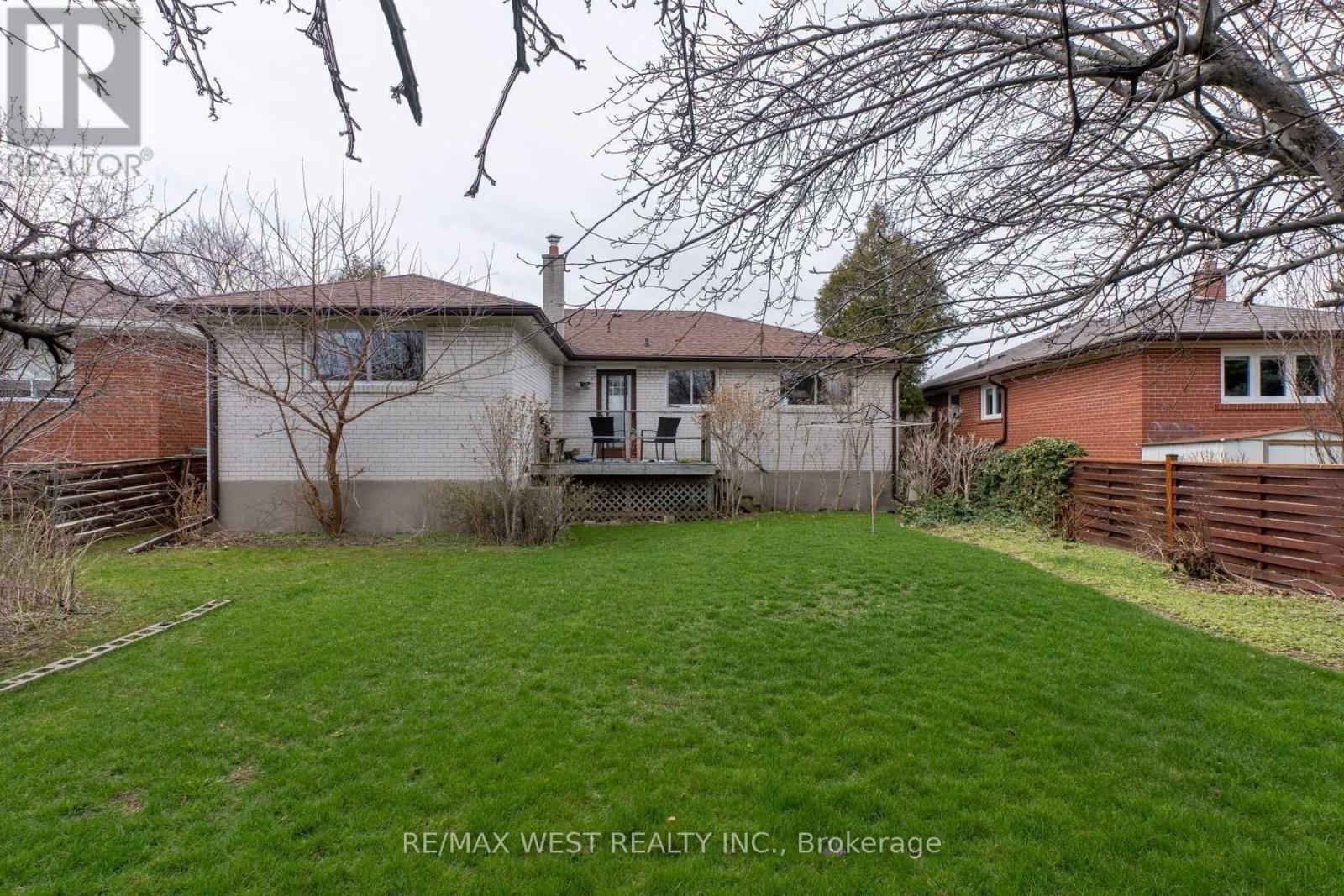 29 Fulwell Crescent, Toronto, Ontario M3J 1Y4 - Photo 26 - W12943466