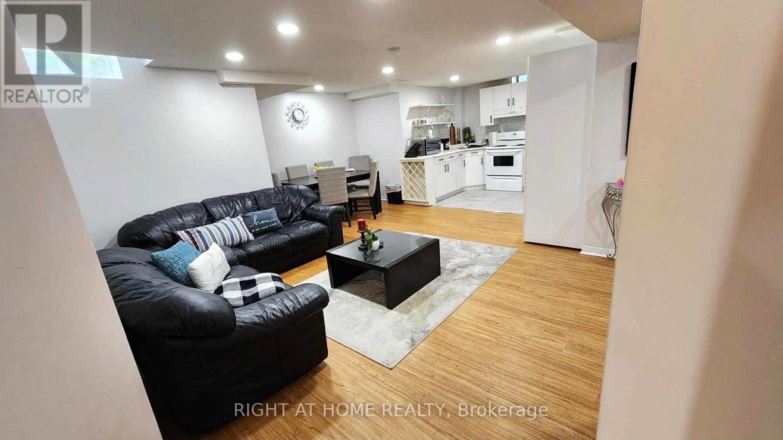 Basement - 44 Meadowlands Boulevard, Hamilton, Ontario  L9K 1H8 - Photo 3 - X12448558