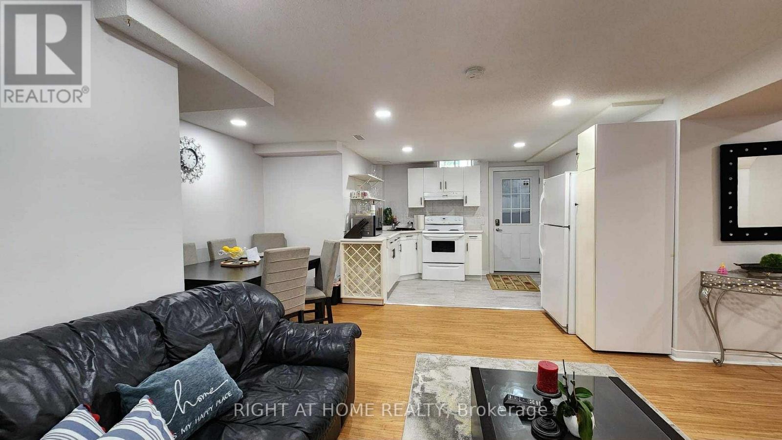 Basement - 44 Meadowlands Boulevard, Hamilton, Ontario  L9K 1H8 - Photo 6 - X12448558