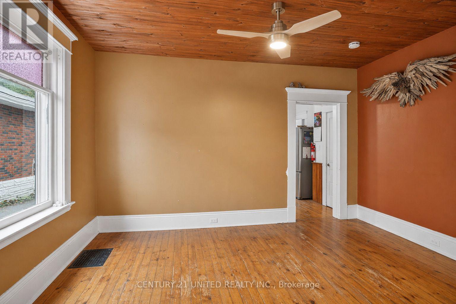 201 Romaine Street, Peterborough, Ontario  K9J 2C3 - Photo 6 - X12816034