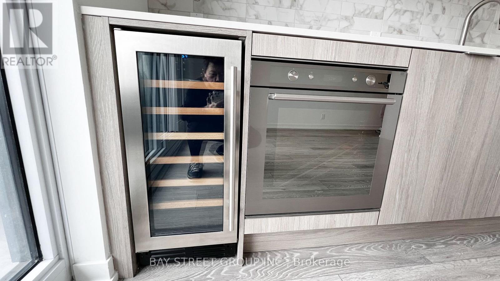 821 - 2020 Bathurst Street, Toronto, Ontario  M5P 0A6 - Photo 8 - C12958158