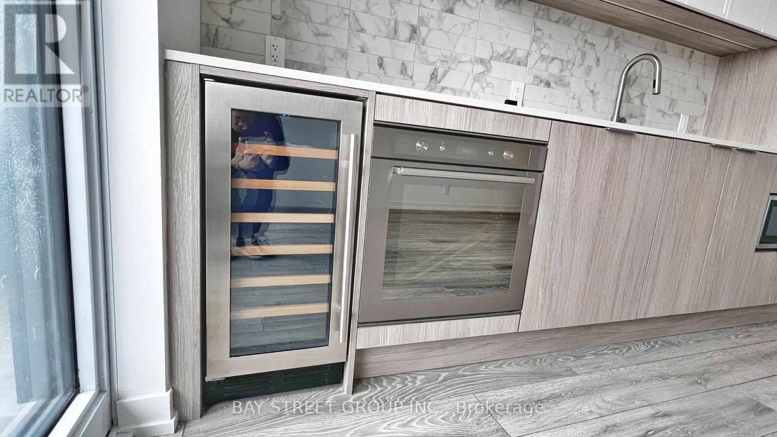 821 - 2020 Bathurst Street, Toronto, Ontario  M5P 0A6 - Photo 9 - C12958158