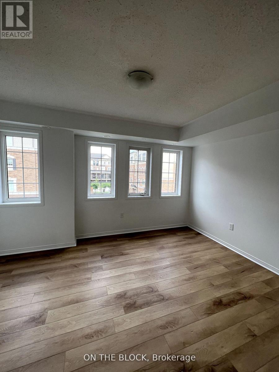 2530 Rosedrop Path, Oshawa, Ontario  L1L 0L1 - Photo 2 - E12958160