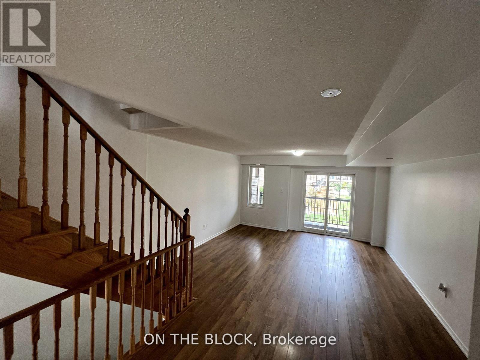 2530 Rosedrop Path, Oshawa, Ontario  L1L 0L1 - Photo 3 - E12958160