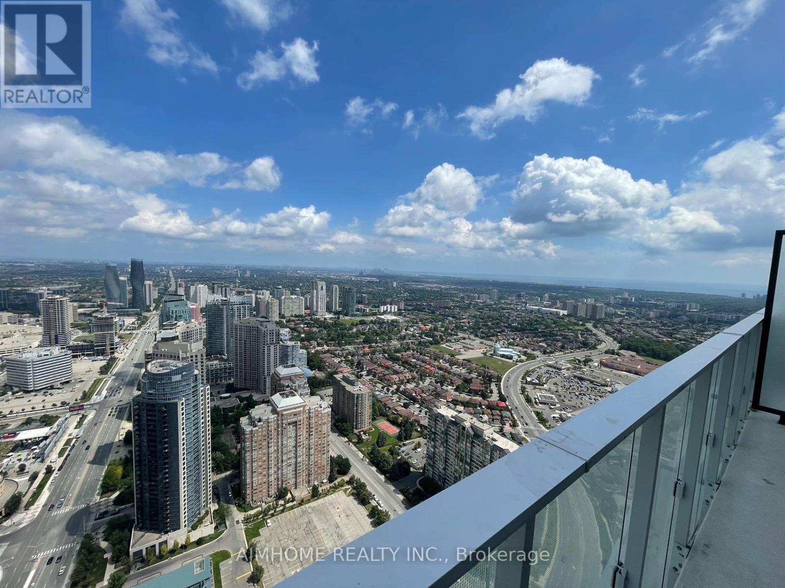 5302 - 3900 Confederation Parkway, Mississauga, Ontario  L5B 0M3 - Photo 11 - W12958156