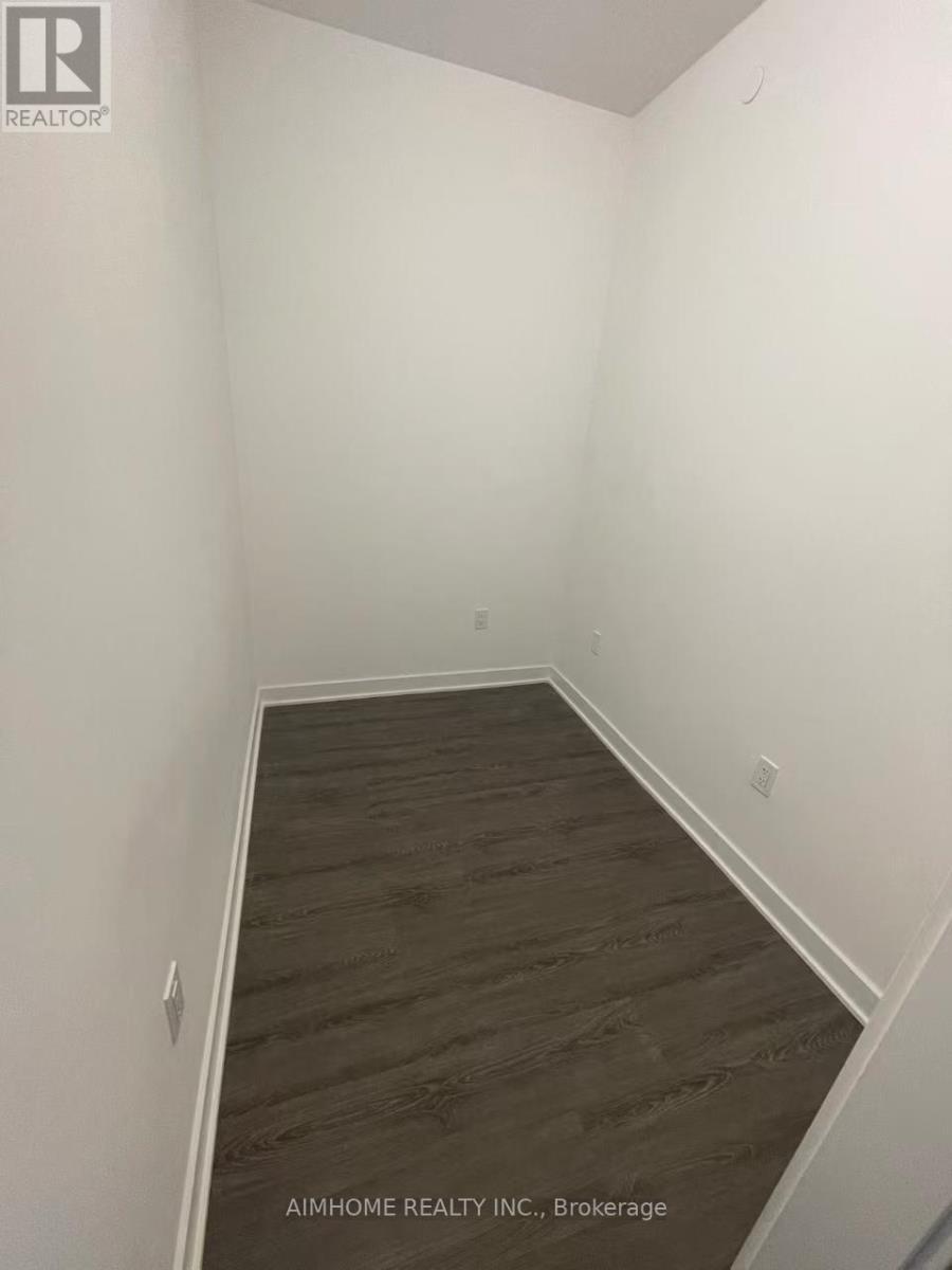 5302 - 3900 Confederation Parkway, Mississauga, Ontario  L5B 0M3 - Photo 6 - W12958156