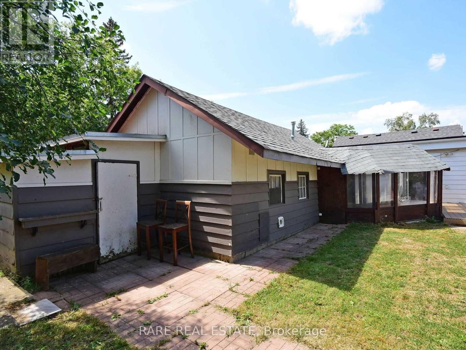 15 Eastern Avenue, Brampton (Queen Street Corridor), Ontario  L6W 1X5 - Photo 24 - W12958166